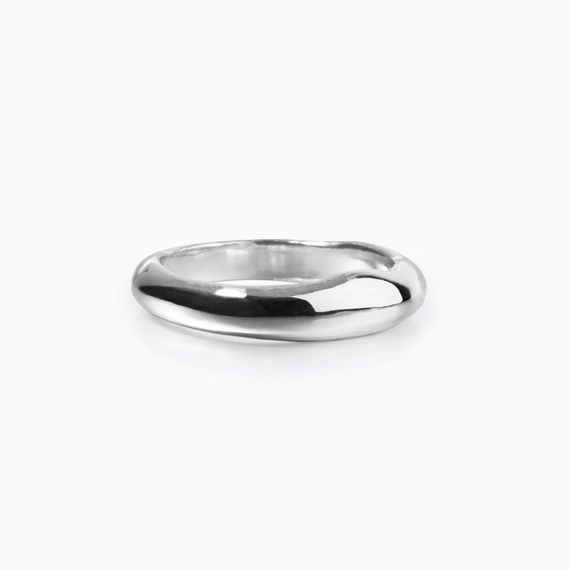 UNUN Designs-River-Ring-Med.jpg__PID:5d0b25b3-8a22-4999-86e9-c75722ff2389